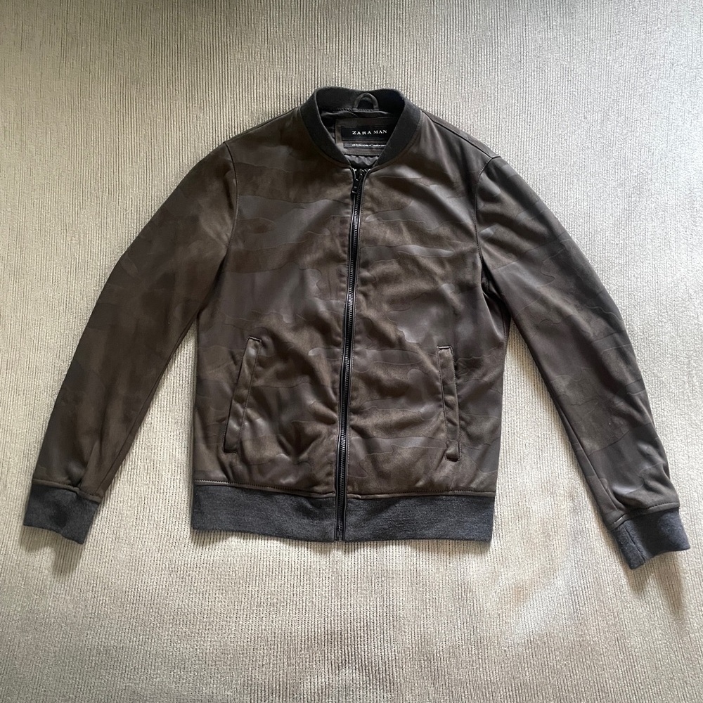 Zara Men’s Faux Suede Bomber Jacket in Camo Pattern